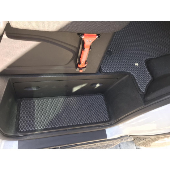 Килимки на пороги (3 шт, EVA, чорні) для Ford Transit 2014-2024 рр Килимки на пороги (3 шт, EVA, чорні) для Ford Transit 2014-2024 рр
