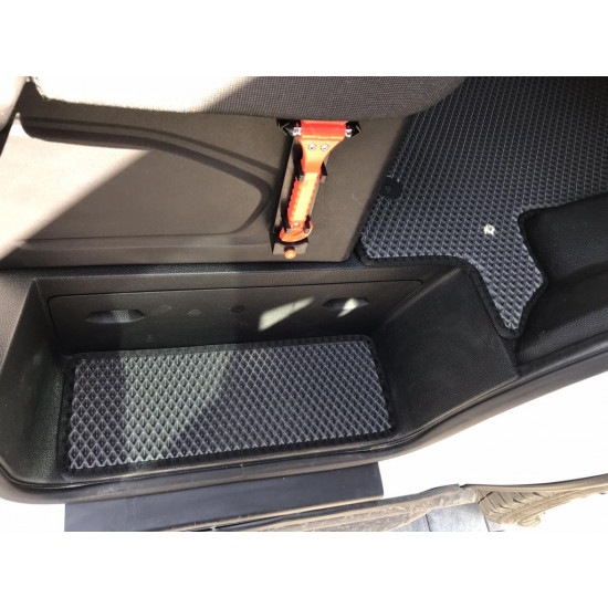 Килимки на пороги (3 шт, EVA, чорні) для Ford Transit 2014-2024 рр Килимки на пороги (3 шт, EVA, чорні) для Ford Transit 2014-2024 рр