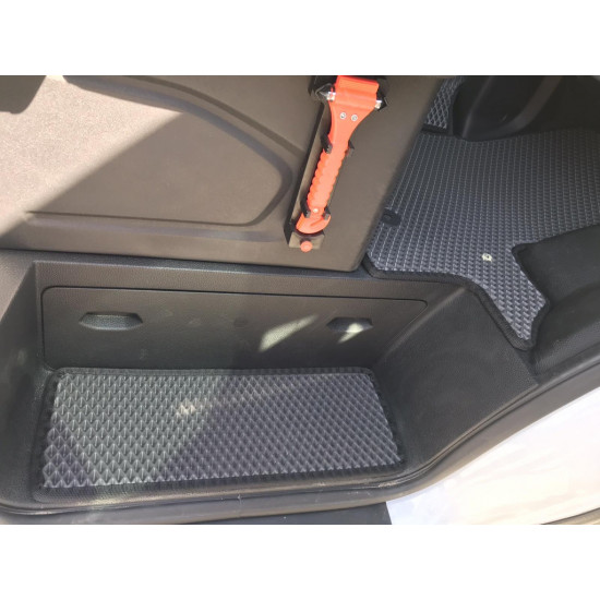 Килимки на пороги (3 шт, EVA, чорні) для Ford Transit 2014-2024 рр Килимки на пороги (3 шт, EVA, чорні) для Ford Transit 2014-2024 рр