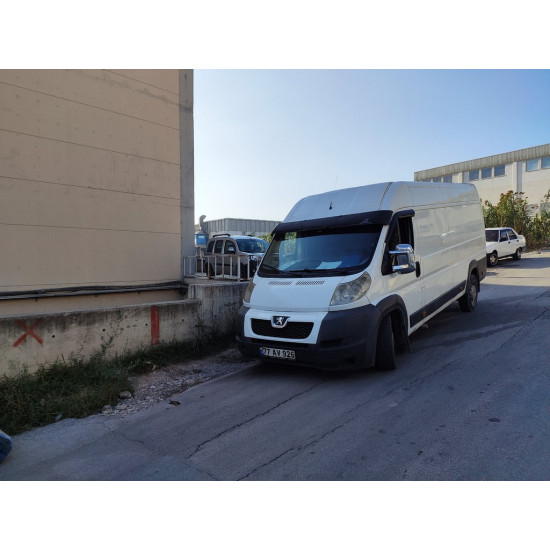 Козирьок на лобове скло (чорний глянець, 5мм) для Fiat Ducato 2006-2024 та рр