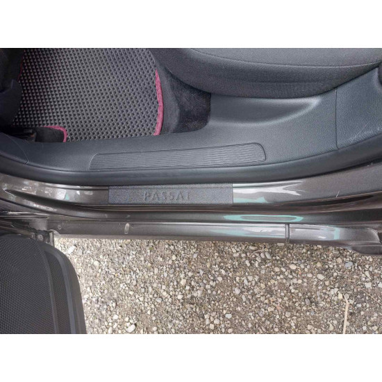 Накладки на пороги DDU (4 шт, пластик) для Volkswagen Passat B8 2015-2024 рр Накладки на пороги DDU (4 шт, пластик) для Volkswagen Passat B8 2015-2024 рр
