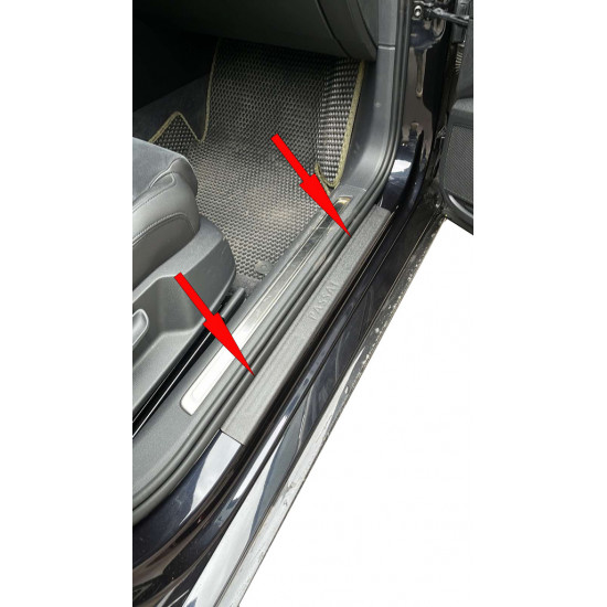 Накладки на пороги DDU (4 шт, пластик) для Volkswagen Passat B8 2015-2024 рр Накладки на пороги DDU (4 шт, пластик) для Volkswagen Passat B8 2015-2024 рр