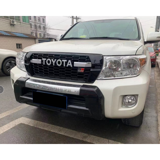 Решітка 2012-2016 без букв (GR Sport) для Toyota Land Cruiser 200