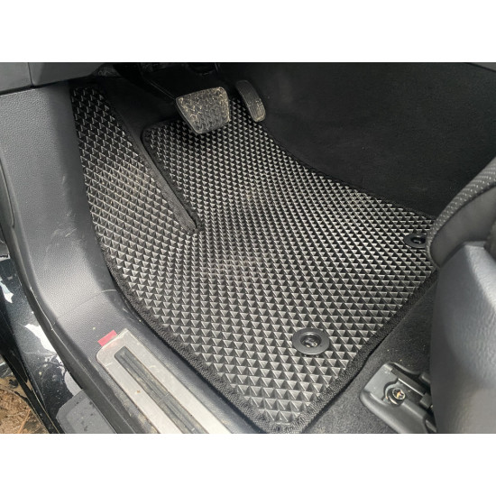 Килимки в салон (EVA, чорні) для Lexus LX 500d/600 Килимки в салон (EVA, чорні) для Lexus LX 500d/600