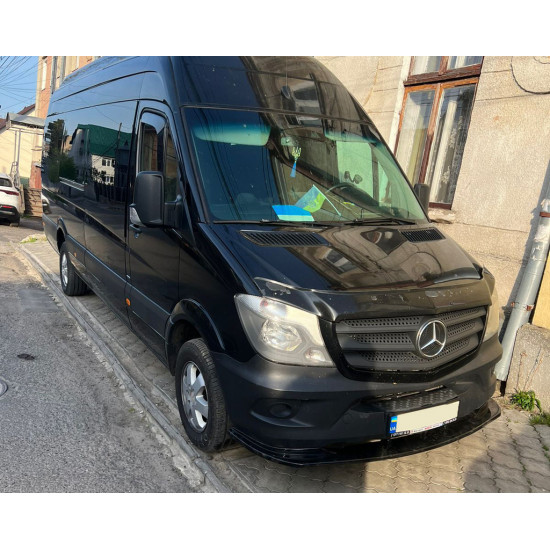 Передня лип накладка 2013-2018 (ABS) для Mercedes Sprinter W906 рр