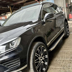 Бокові пороги BlackLine (2 шт, алюміній) для Volkswagen Touareg 2002-2010 рр