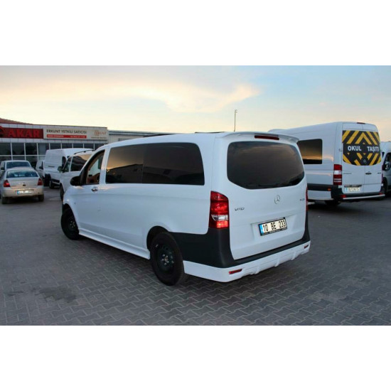 Накладка на задній бампер V1 (під фарбування) для Mercedes Vito / V-class W447 2014-2024 рр