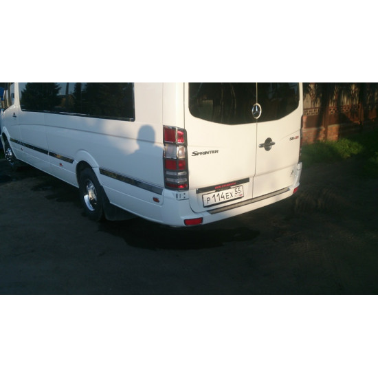 Молдинги на двері (нерж.) Довга база. Carmos - Турецька сталь для Mercedes Sprinter W906 2006-2018 рр