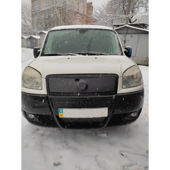 Верхня зимова накладка на решітку Глянцева для Fiat Doblo I 2005-2010 рр