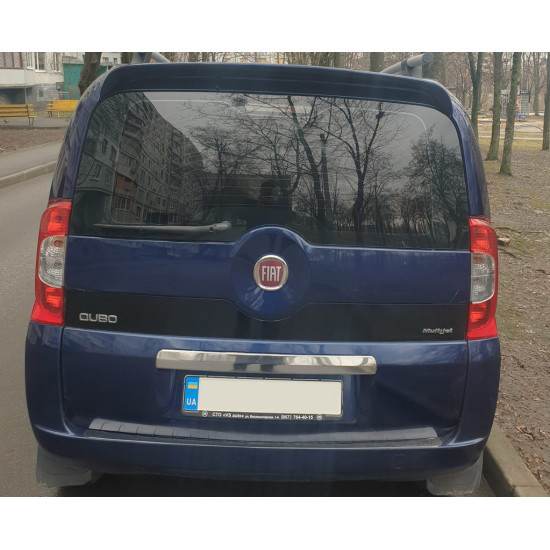 Накладка над номером (нерж.) Carmos - Турецька сталь для Fiat Fiorino/Qubo 2008-2024 рр