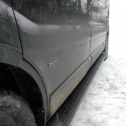 Бокові пороги Allmond Black (2 шт., алюміній) Довга база для Opel Vivaro 2001-2015 рр