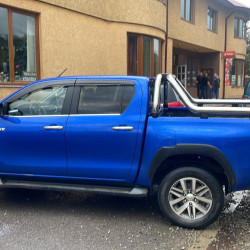 Дуга на кузов (нержавійка) 60мм для Toyota Hilux 2015-2024 рр