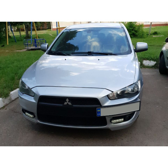 Підставка під номер (пластик) Чорний мат для Mitsubishi Lancer X 2008-2024 рр