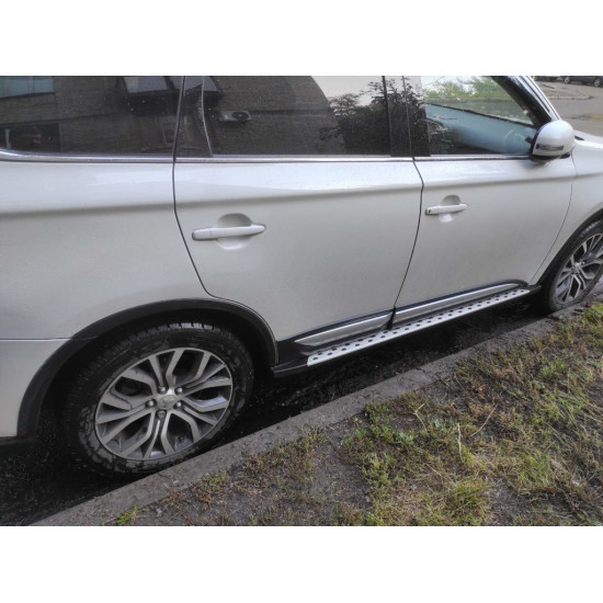 Бокові пороги Оригінал (2 шт, алюміній) для Mitsubishi Outlander 2012-2021 рр