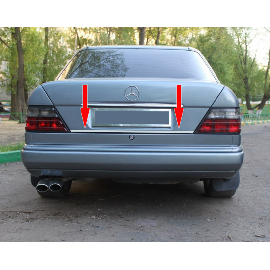 Накладка на край багажника (нерж) для Mercedes E-сlass W124 1984-1997 рр